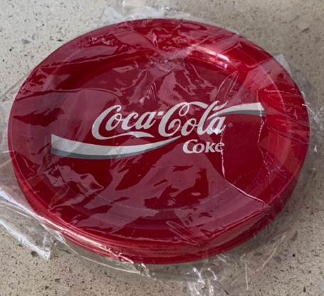 07178-3 € 3,00 coca cola onderzetters 9 cm doorsnee set van 6.jpeg